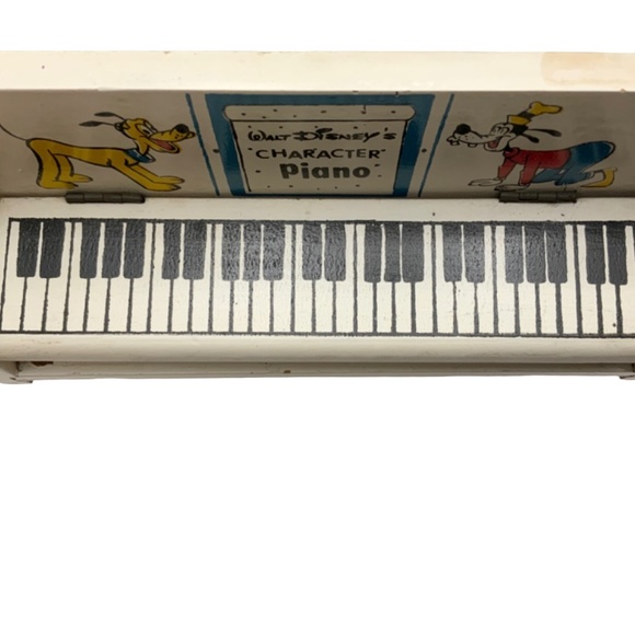RARE! Vintage Walt Disney’s CHARACTER PIANO, UPRIGHT Wooden Musical Jewelry Box - Picture 11 of 15